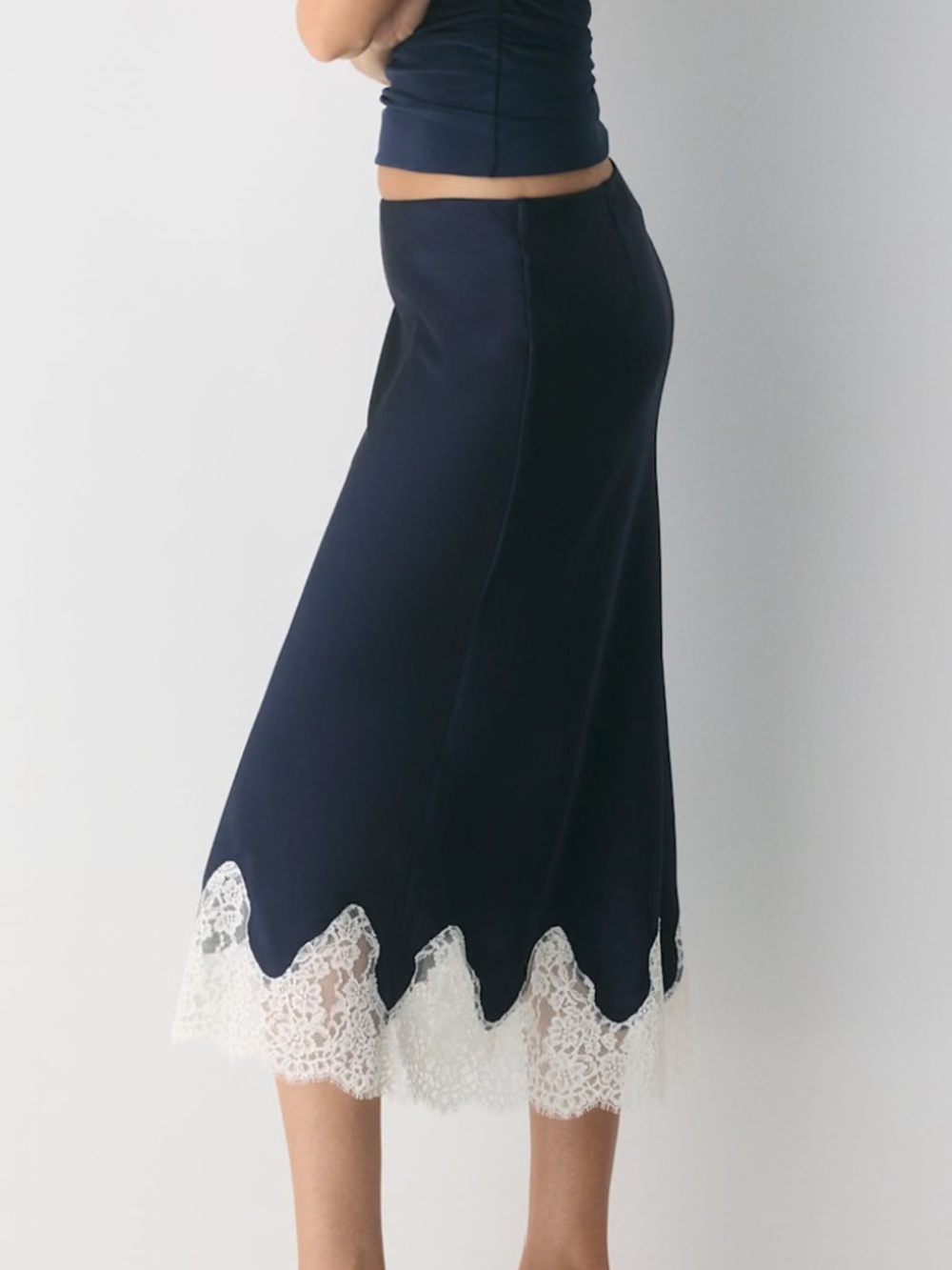 Aritzia Navy Midi Skirt with White Lace Hem - Picture 2 of 4